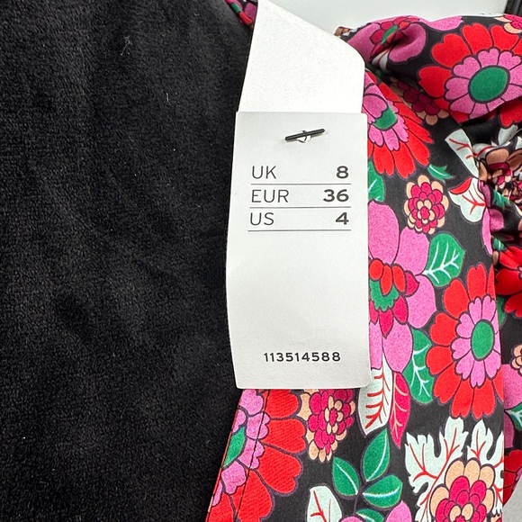 TOPSHOP Dress Floral Puff Sleeve size 4 - Picture 5 of 6